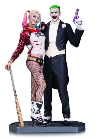 DC COLLECTIBLES - SUICIDE SQUAD - 1/6 Harley Quinn and Joker